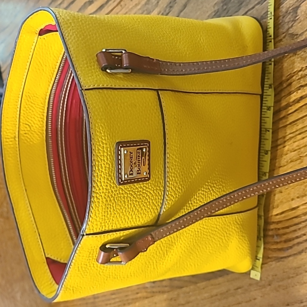 Dooney & Bourke Mustard Small Pebble Grain Lexington Tote In great preloved cond